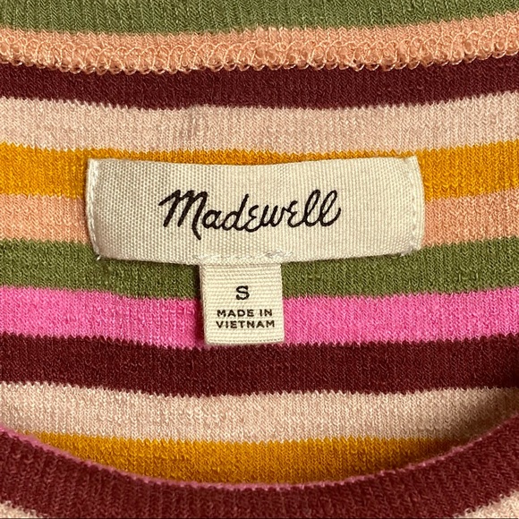 Mᴀᴅᴇᴡᴇʟʟ Aᴜᴅɪᴏ Tᴀɴᴋ Tᴏᴘ ɪɴ Aʀᴇᴛʜᴀ Sᴛʀɪᴘᴇ - Picture 9 of 11